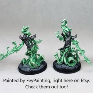 Alternative view of Animated Armor (2 sculpts) from Galaad Miniatures