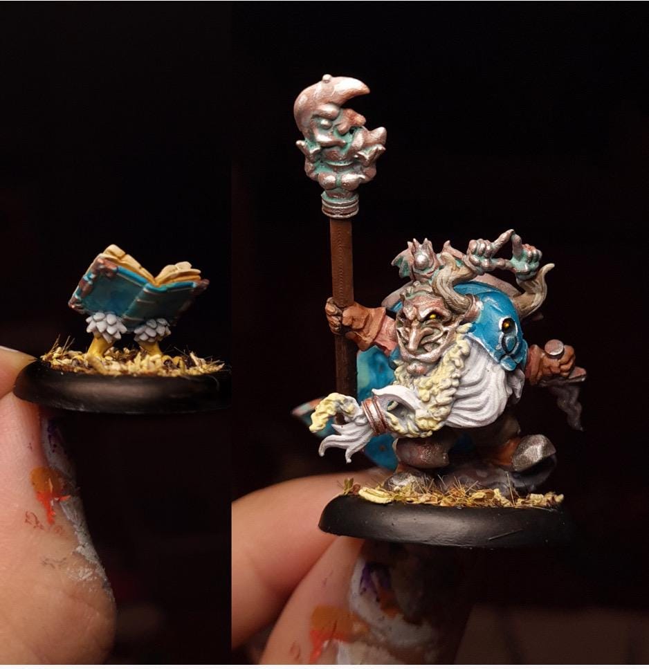 Dwarf Sorcerer and Spellbook Familiar - Image 2